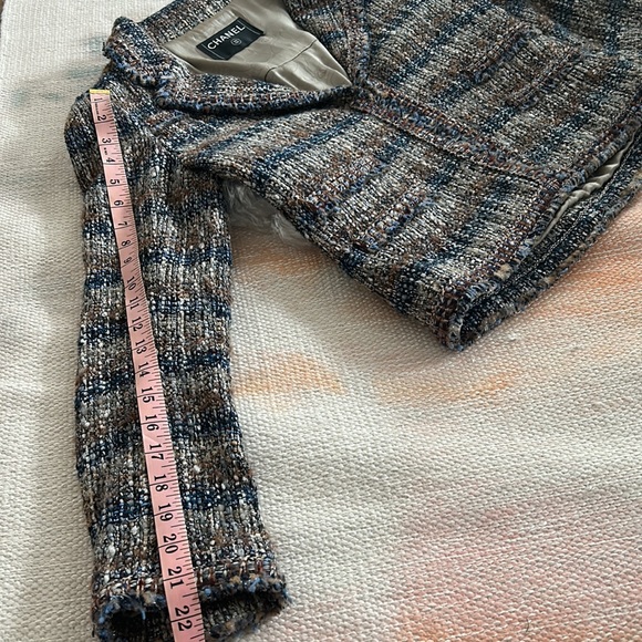 ✨CHANEL Winter Tweed 2004-vintage Jacket EXCELLENT like-new condtn Lagerfeld - Picture 13 of 16